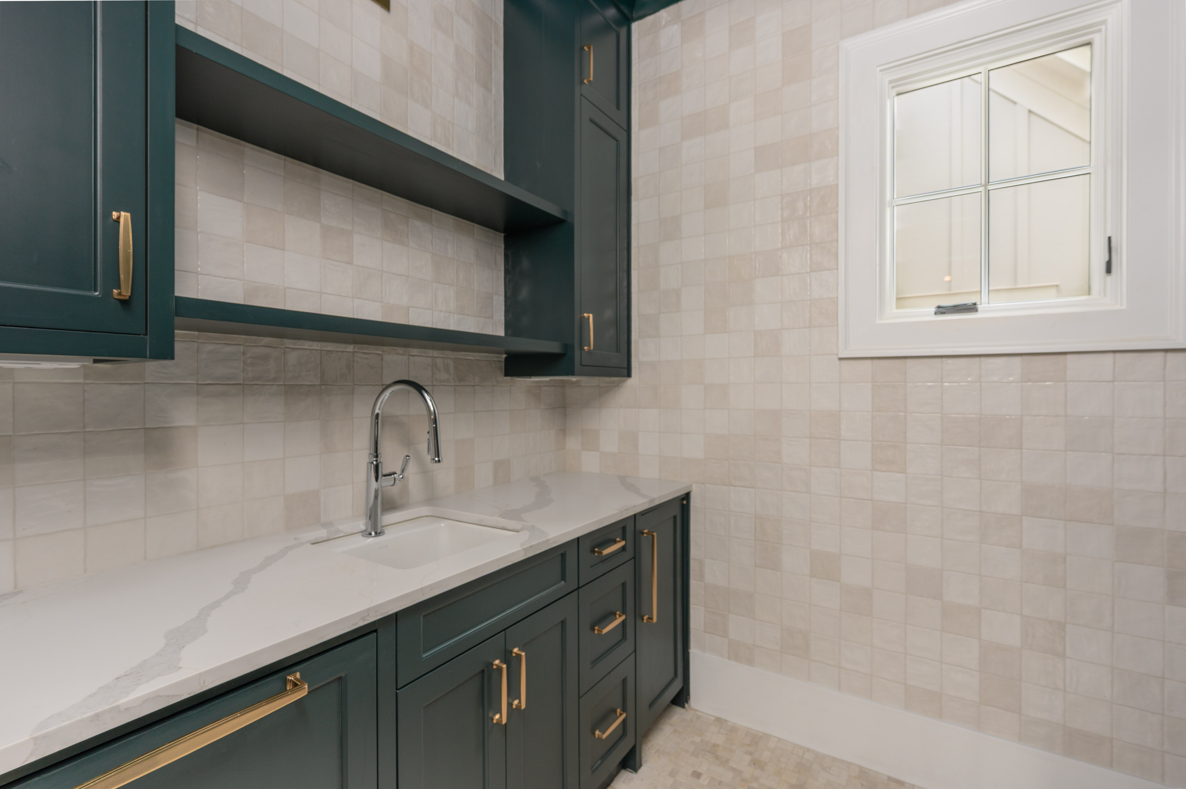1019 Hilltop Loop image 32